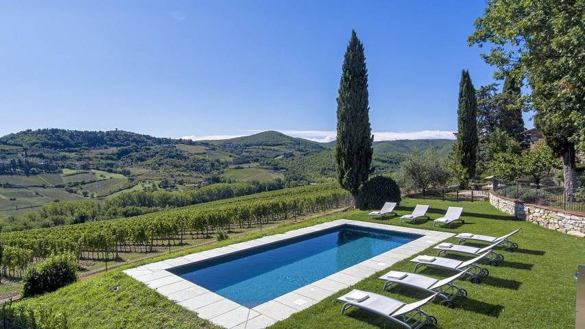 Location de vacances pour 2 personnes, avec jardin et terrasse, animaux acceptés à Radda in Chianti - 2