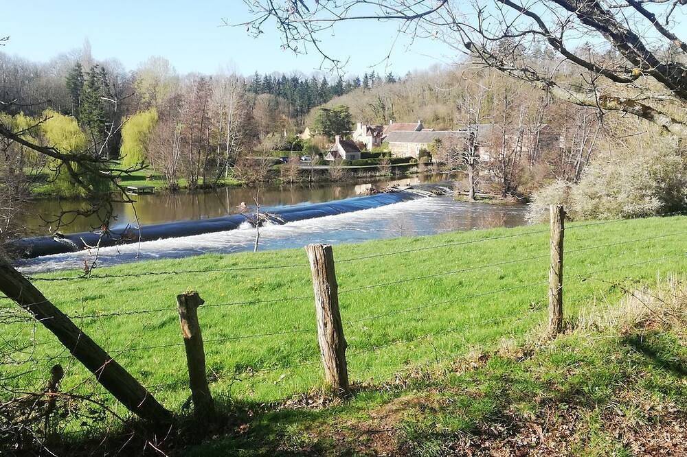 Le Relais Francette chambre d’hôtes, animaux de compagnie acceptés in Clinchamps-sur-Orne, Laize-Clinchamps