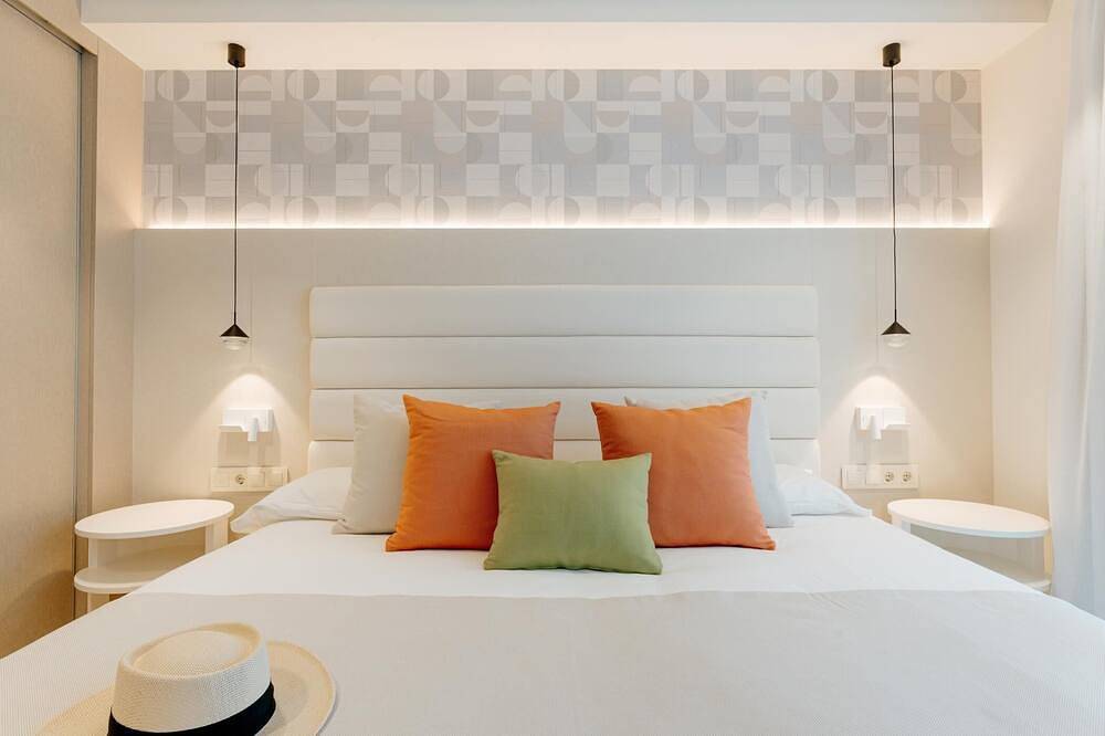 Ganze Wohnung, Apartment 3 bedroom | ground floor| mountain view in La Caleta, Adeje