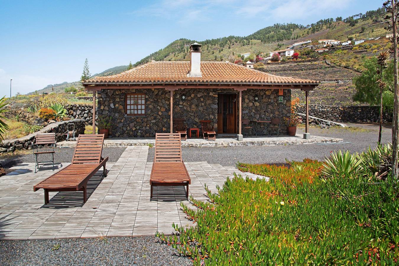Location "Casa Rural Los Llanos Negros", avec vue sur la mer, jardin et Wi-Fi. in Fuencaliente de la Palma, La Palma Sud