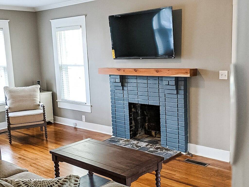 The Nest: A Comforting Southern Retreat. 2 miles from the University of Al. in Tuscaloosa County