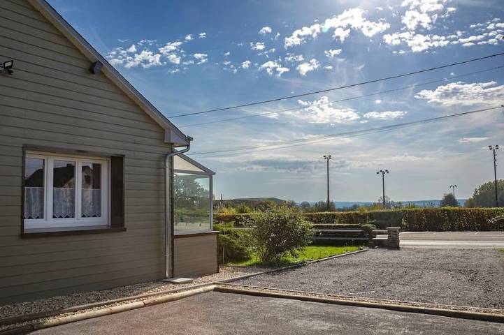 Location de vacances pour 6 personnes, avec jardin, animaux acceptés à Renwez
