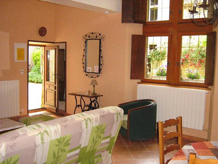 Gîte pour 5 personnes, avec jardin et terrasse en Gironde - 4