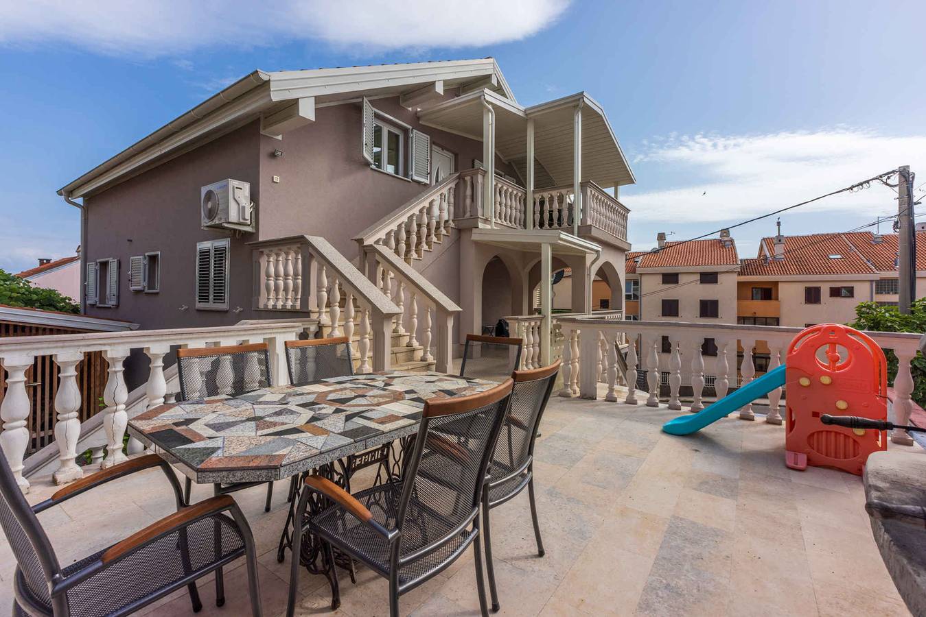 Appartamento vacanze a Kvarn a partire da 195€ a notte