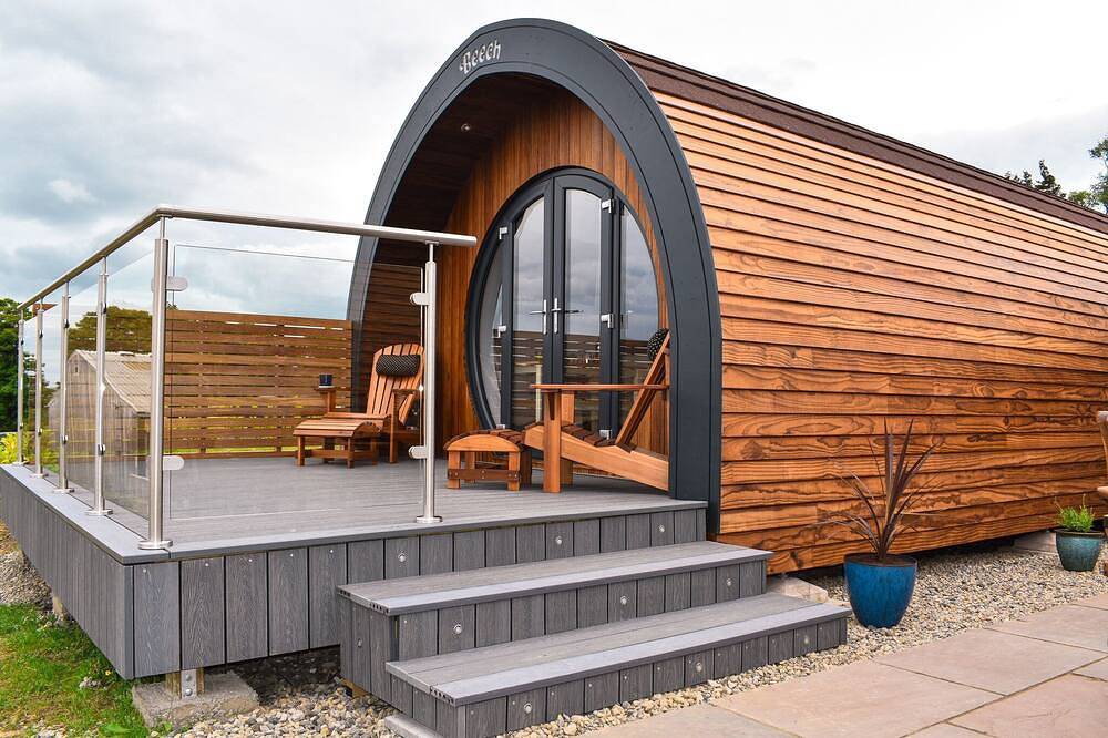 Derecroft Glamping Luxury Lodgepods with Jacuzzi Hot Tub in County Durham