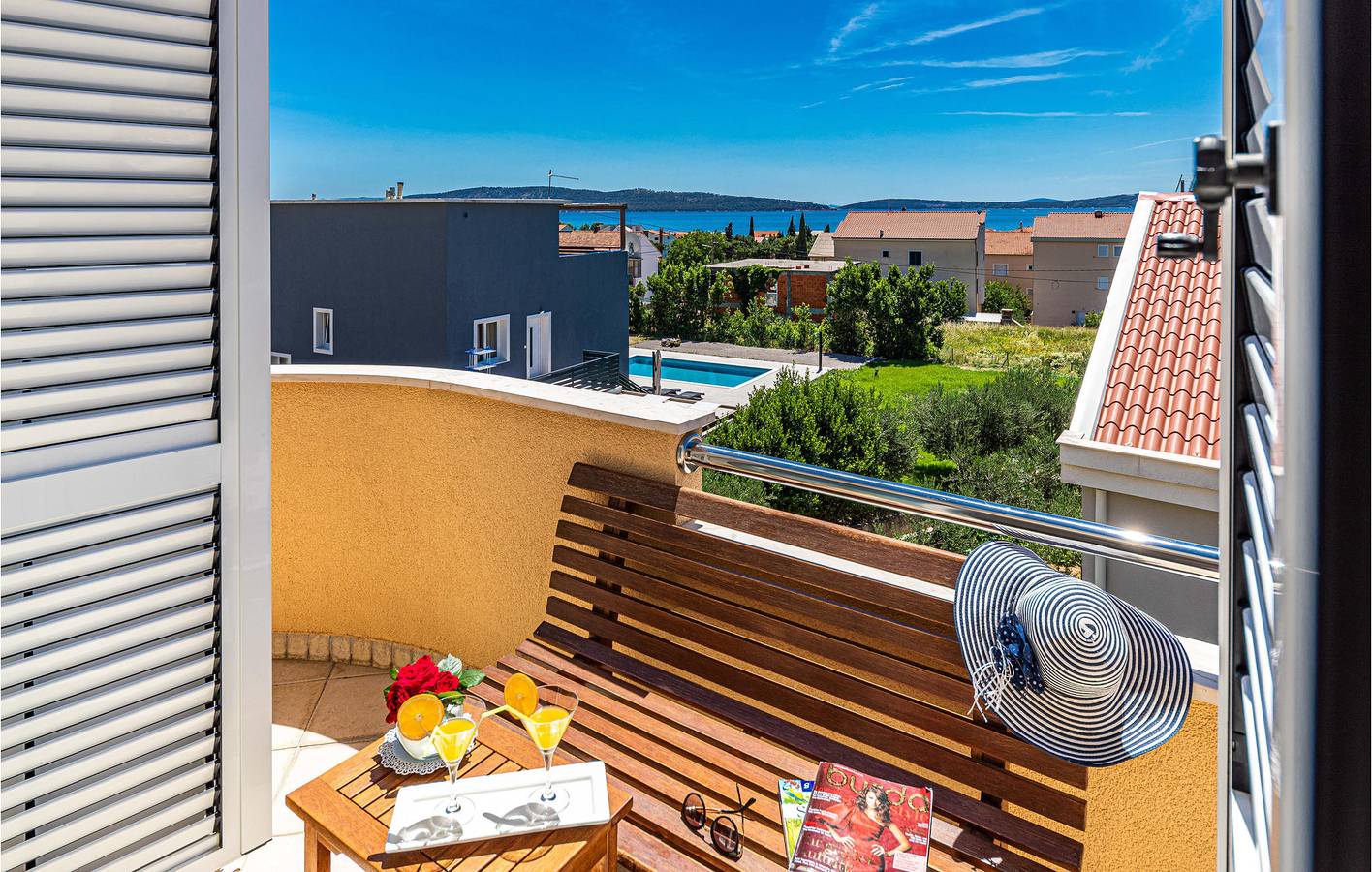 Ganze Ferienwohnung, Ferienwohnung für 8 Personen mit Terrasse in Kastel Kambelovac, Kaštela