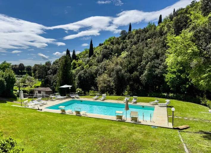 Gîte pour 2 personnes, avec terrasse et piscine à Loro Ciuffenna - 2