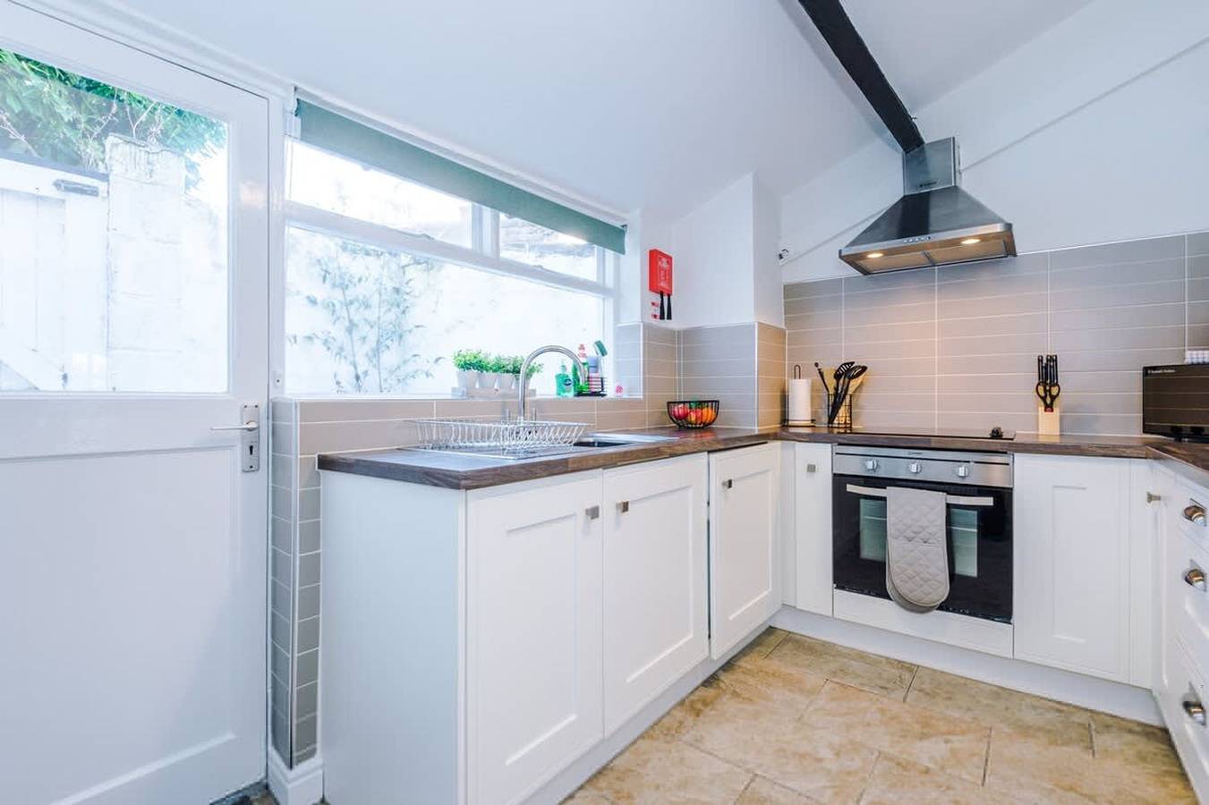 Entire apartment, Cosy house  amazing location  perfect for couples in Chester, Cheshire West and Chester