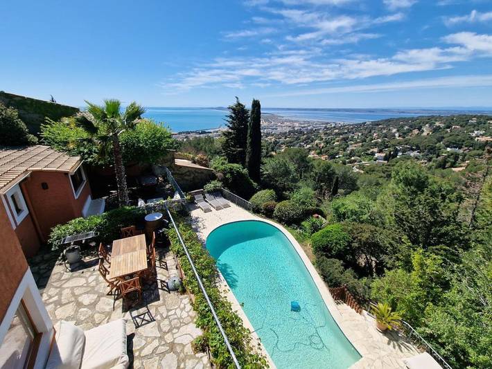 Villa pour 10 personnes, avec jardin ainsi que piscine et vue à Sète