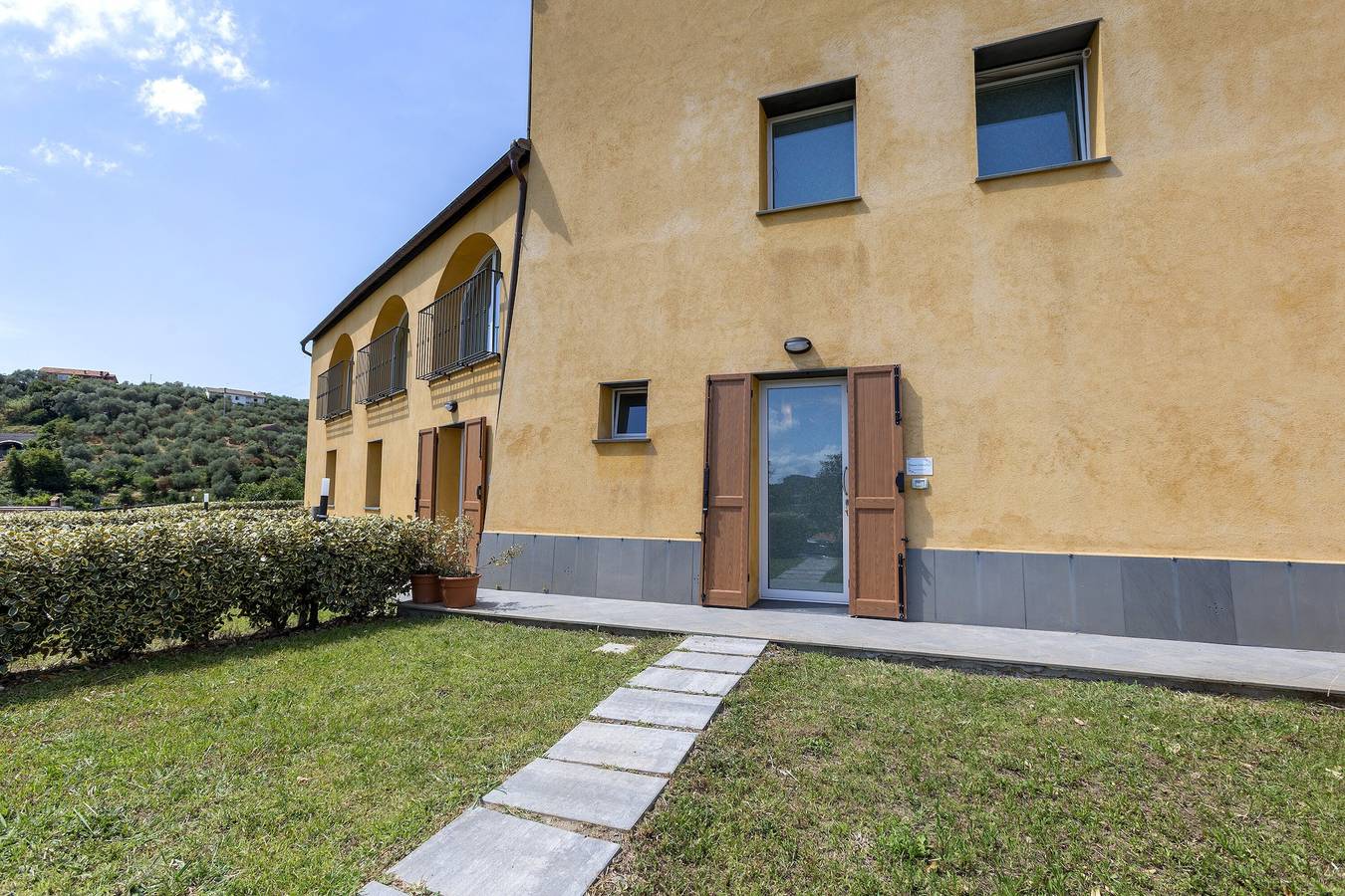 Appartamento intero, Appartamento 'Ermelindo - Meletta' con piscina condivisa, Wi-Fi e aria condizionata in Sestri Levante (Città), Sestri Levante