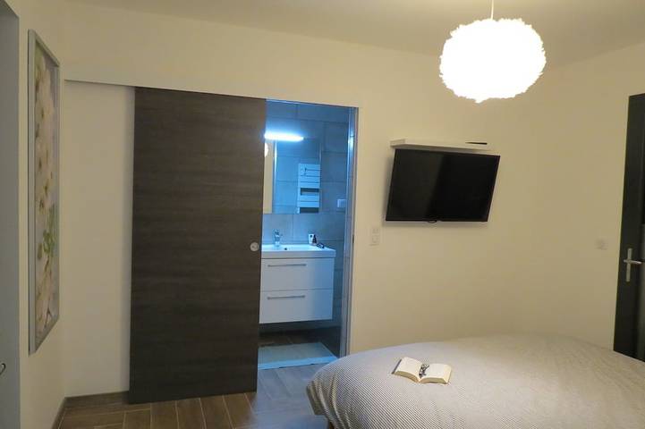 Location de vacances pour 8 personnes, avec jardin à Prunelli-di-Fiumorbo - 2