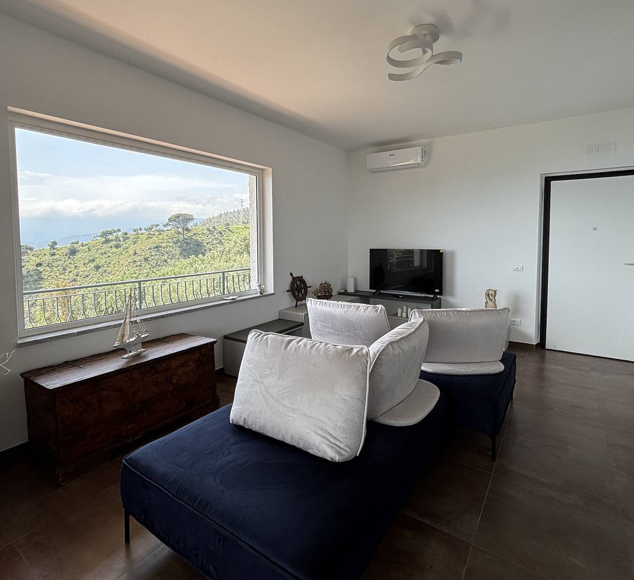 Apartamento entero, Maison Stalettì, entre cielo, mar e higos chumbos in Stalettì, Provincia de Catanzaro