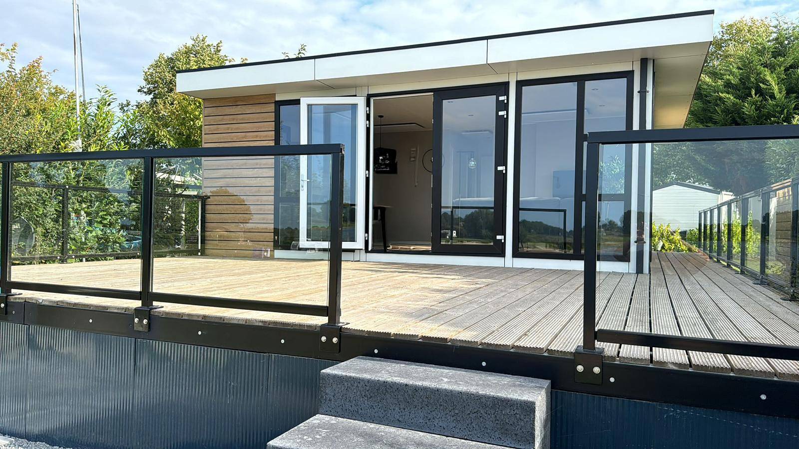 Resort Rhederlaagse Meren — Cube De Luxe in IJssel