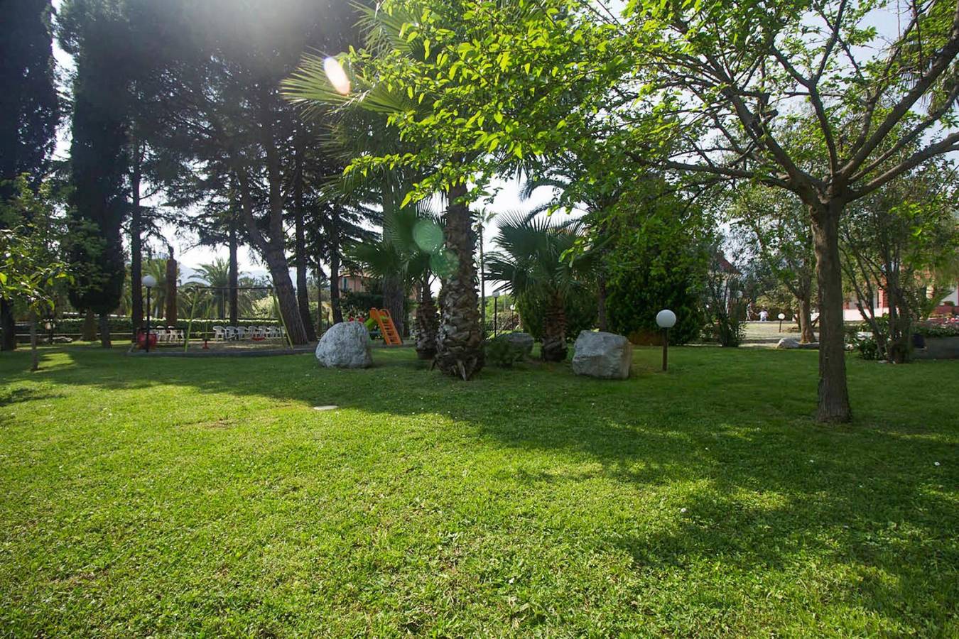 Appartement entier, Appartement à Loano avec jardin in Loano, Riviera di Ponente