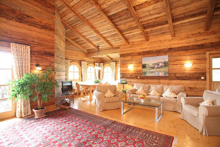 Hotel für 2 Personen, mit Balkon und Whirlpool sowie Terrasse und Garten in Bromskirchen - 3
