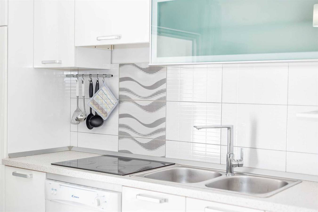 Apartamento entero, Perfect accommodation for larger families for eight people, Jelena G. app 2 in Srima, Condado de Šibenik-Knin