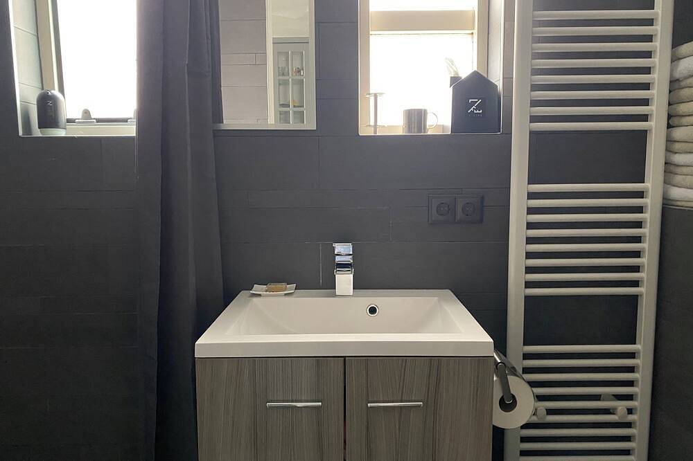Ganze Wohnung, Apartment Weizicht für 2 Erwachsene.  und 2 Kind. 500 Meter vom Meer entfernt. in Dishoek, Koudekerke