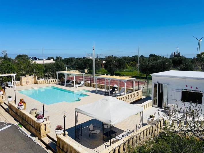 Appartamento per 3 persone, con Terrazza e Giardino nonché Piscina a Villa Castelli