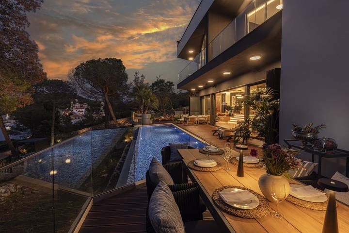 Villa für 14 Personen, mit Garten und Meerblick sowie Sauna und Balkon auf Lošinj