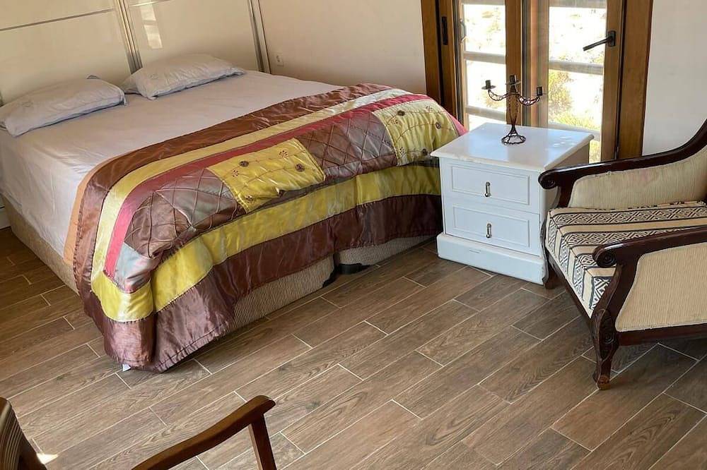 Charming 3-bedroom villa in wonderful Izmir with Ac, Wifi in Provinz Izmir
