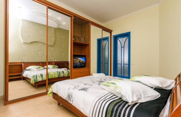 Ganze Wohnung, Drei Schlafzimmer, Lyuteranska Str, 8, Zentrum von Kiew in Kiew, Ukraine