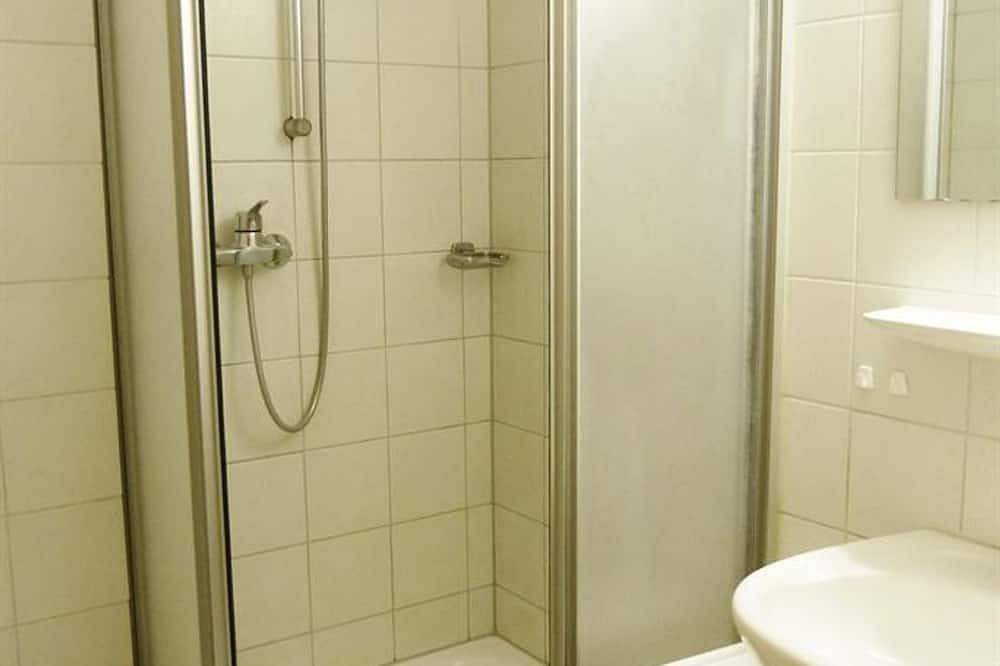 Ganze Wohnung, Ferienwohnung Nr. 2 - Ferienwohnung Fischer Gerhard in Oberammergau, Bayerische Alpen