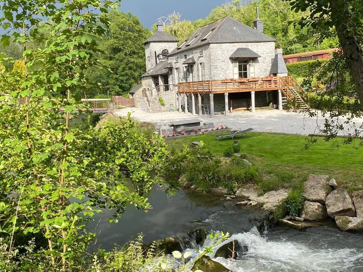 Four-Bedroom House in Yvoir, Région de Namur