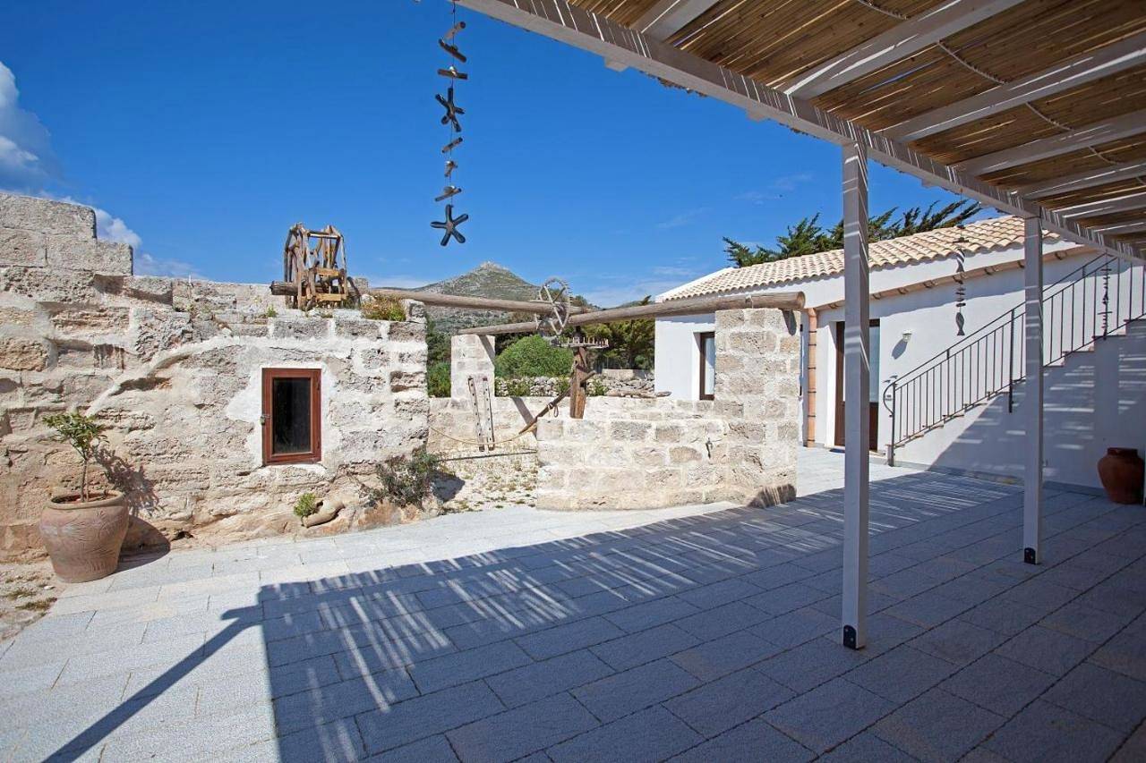Casa Vacanze Senia Del Rais in Favignana città, Favignana
