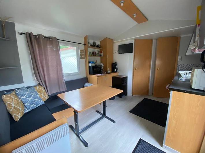 Camping pour 5 personnes, avec Terrasse et Jardin ainsi que Piscine et Vue