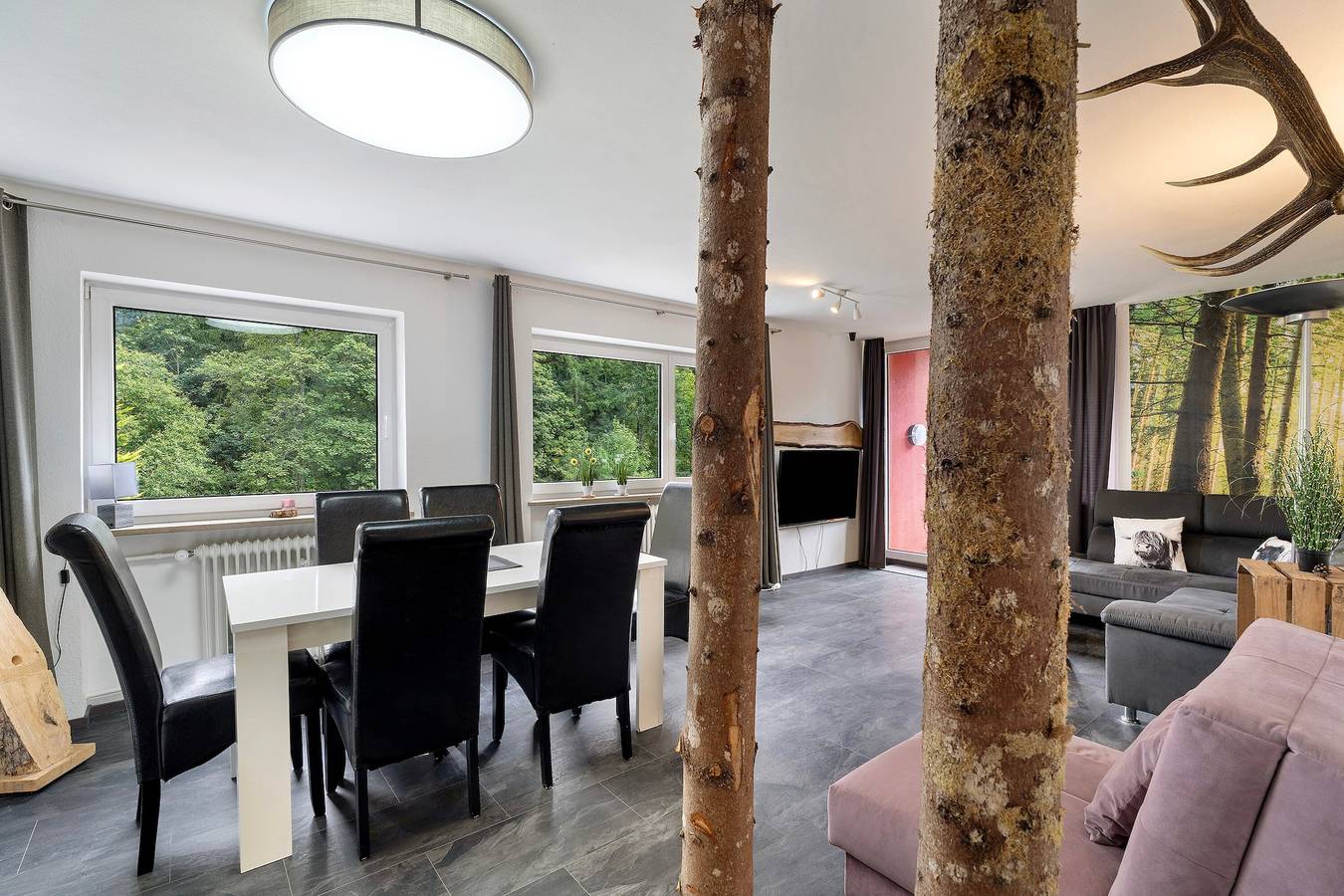 Ganze Wohnung, Ferienwohnung 'Villa Eichwald' mit Gemeinschaftsgarten, Balkon und Wi-Fi in Freudenstadt, Mittlerer Schwarzwald