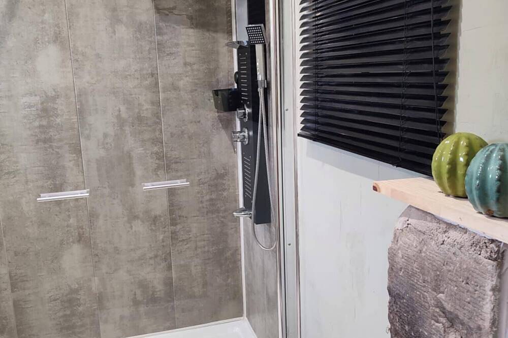 Warm, comfortable gîte in the heart of the Vosges mountains 🌲🌲 in Le Val-d'Ajol, Parc naturel régional des Ballons des Vosges