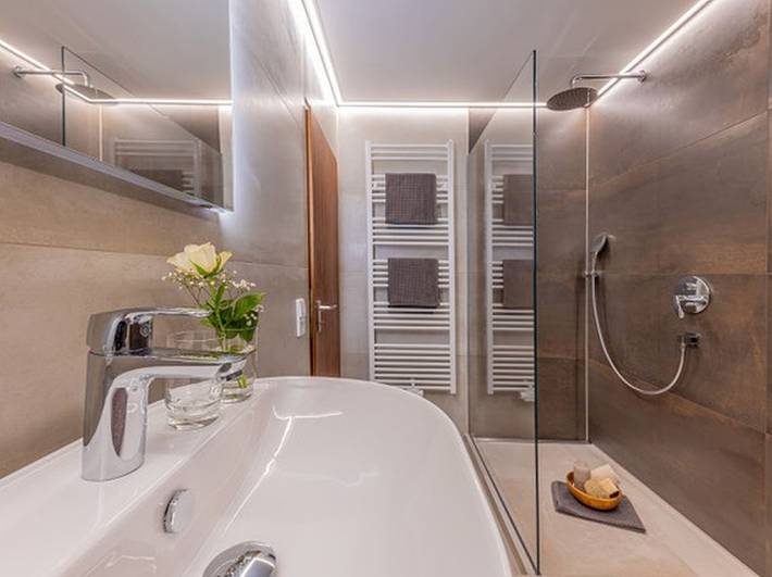 Ganze Wohnung, Ferienwohnung 'Comfort Apartment Buchhorn' mit Balkon und Wi-Fi in Friedrichshafen, Region Bodensee-Oberschwaben