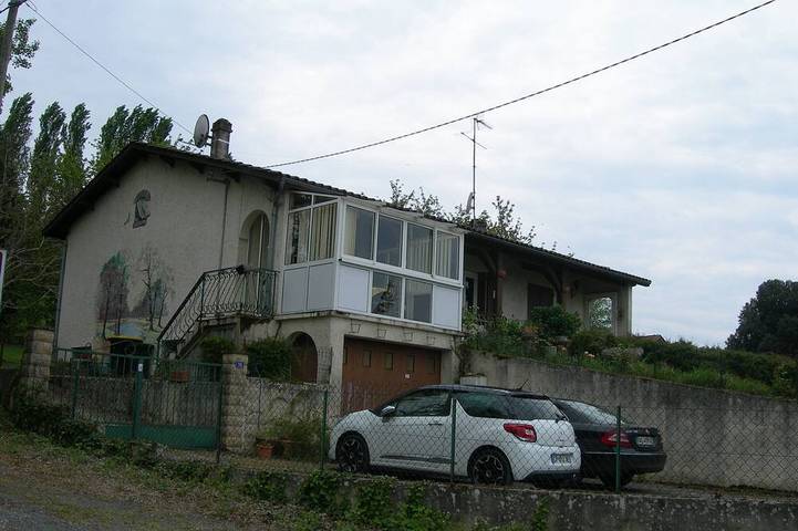 Location de vacances pour 6 personnes, avec Jardin à Pineuilh