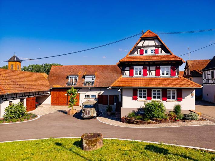Location de vacances pour 4 personnes, avec Terrasse ainsi que Jardin et Sauna dans Ingolsheim