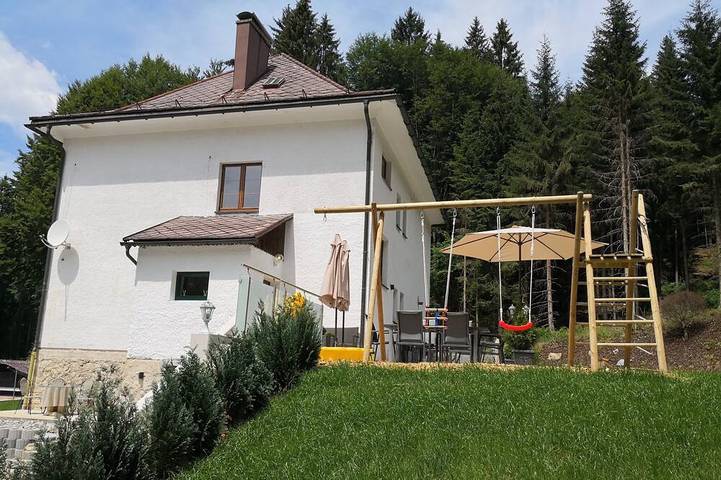 Ferienwohnung für 3 Personen, mit Terrasse und Sauna sowie Garten - 1