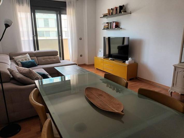 Apartamento de vacaciones para 7 personas, con piscina además de vistas y balcón, Familias con niños - 1