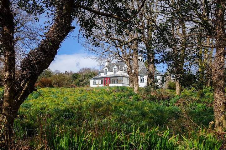 Vacation rental for 6 people, with yard in Ireland