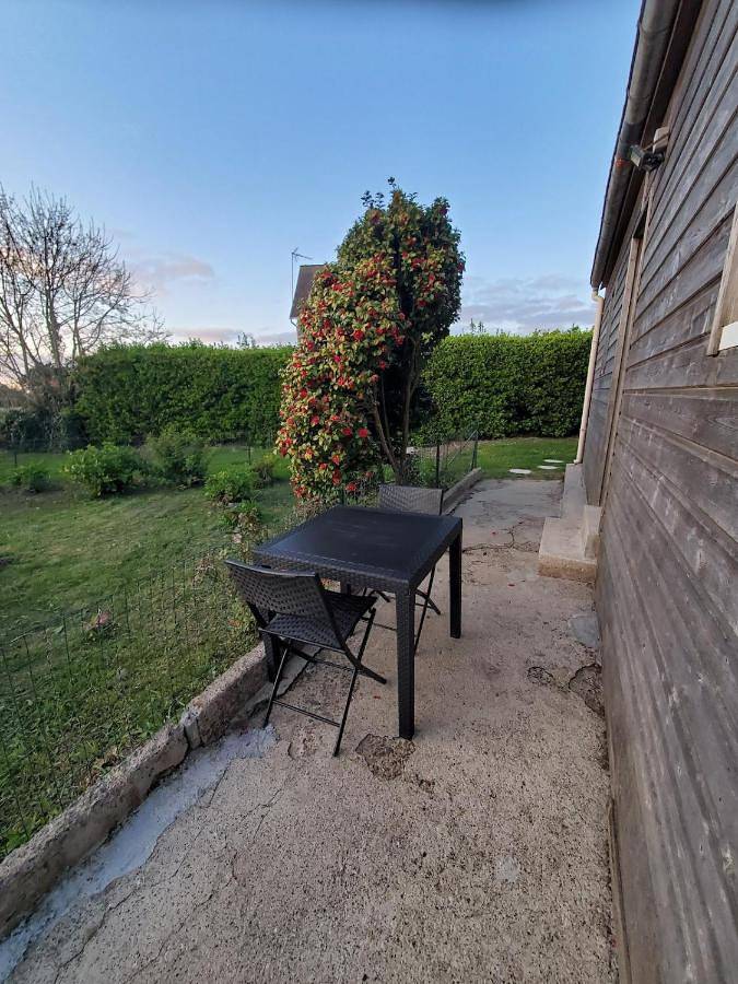 L'Évasion Maison typique de mineur in Flamanville, Côte de la Déroute