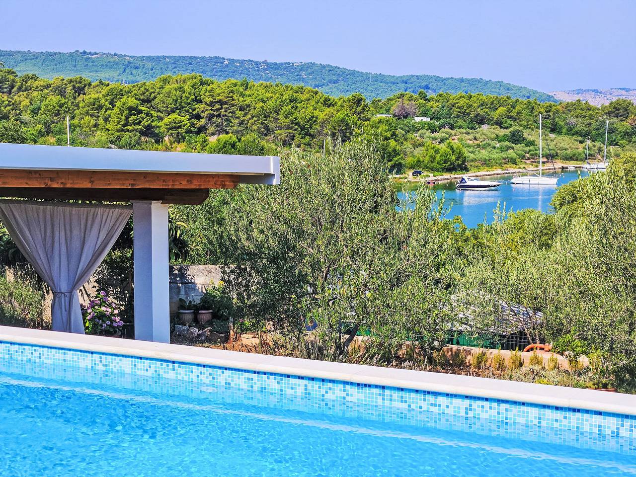 Katenas in Bilice, Šibenik-Knin