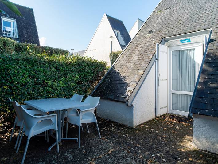 Location de vacances pour 4 personnes, avec terrasse dans Plage De La Falaise - 2