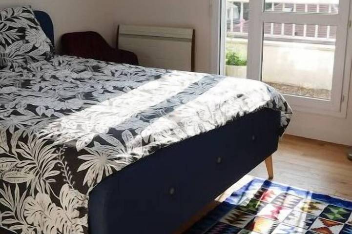 Gîte pour 10 personnes, avec jardin à Saint-Gratien - 2