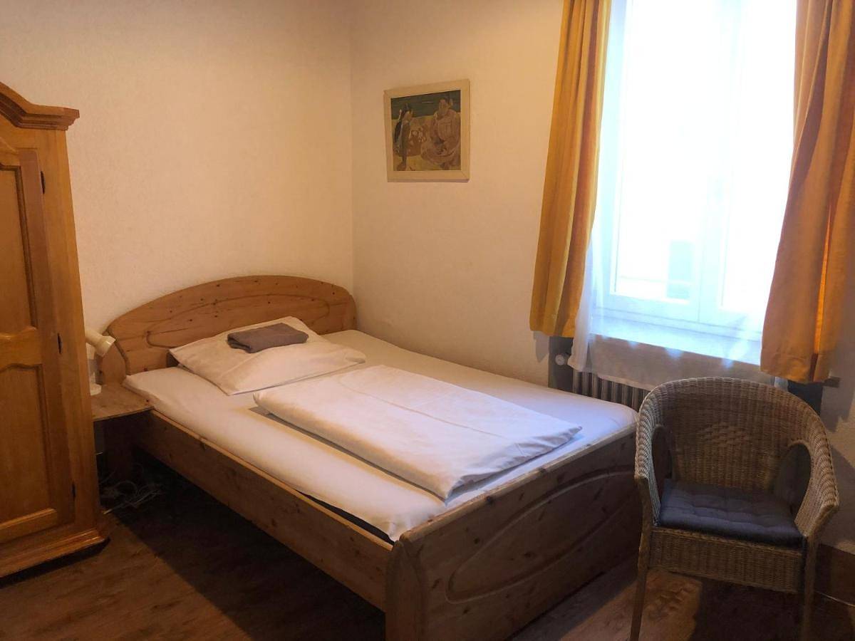 Hotel Pension Schmellergarten in München Isarvorstadt, München