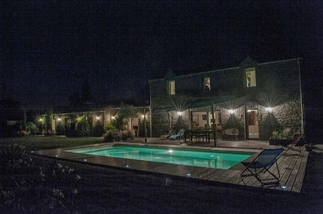 Chambre d’hôte pour 2 personnes, avec Terrasse et Jardin ainsi que Piscine et Vue à Pornic