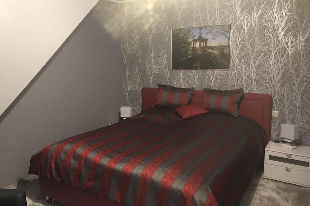 Ganze Wohnung, Gemütliche Ferienwohnung in ruhiger Lage für 4-6 Personen. in Rübeland, Harzvorland