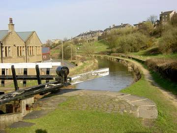 Holiday Letting for 5 People in Huddersfield, West Yorkshire, Photo 4