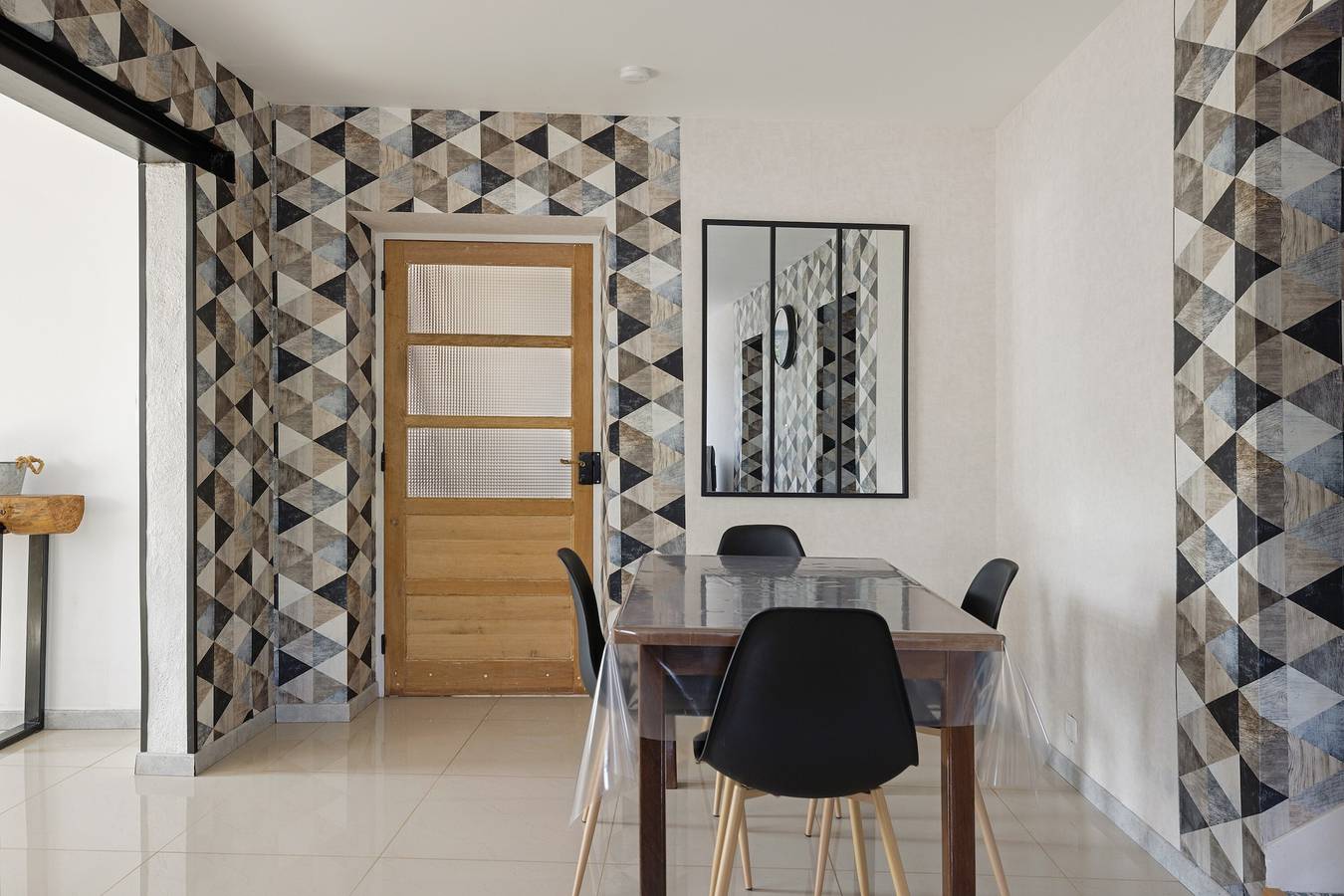 Apartamento entero, Apartamento 'Gîte Du Moulin Béchereau' con terraza privada, jardín y Wi-Fi in MER, Región de Blois