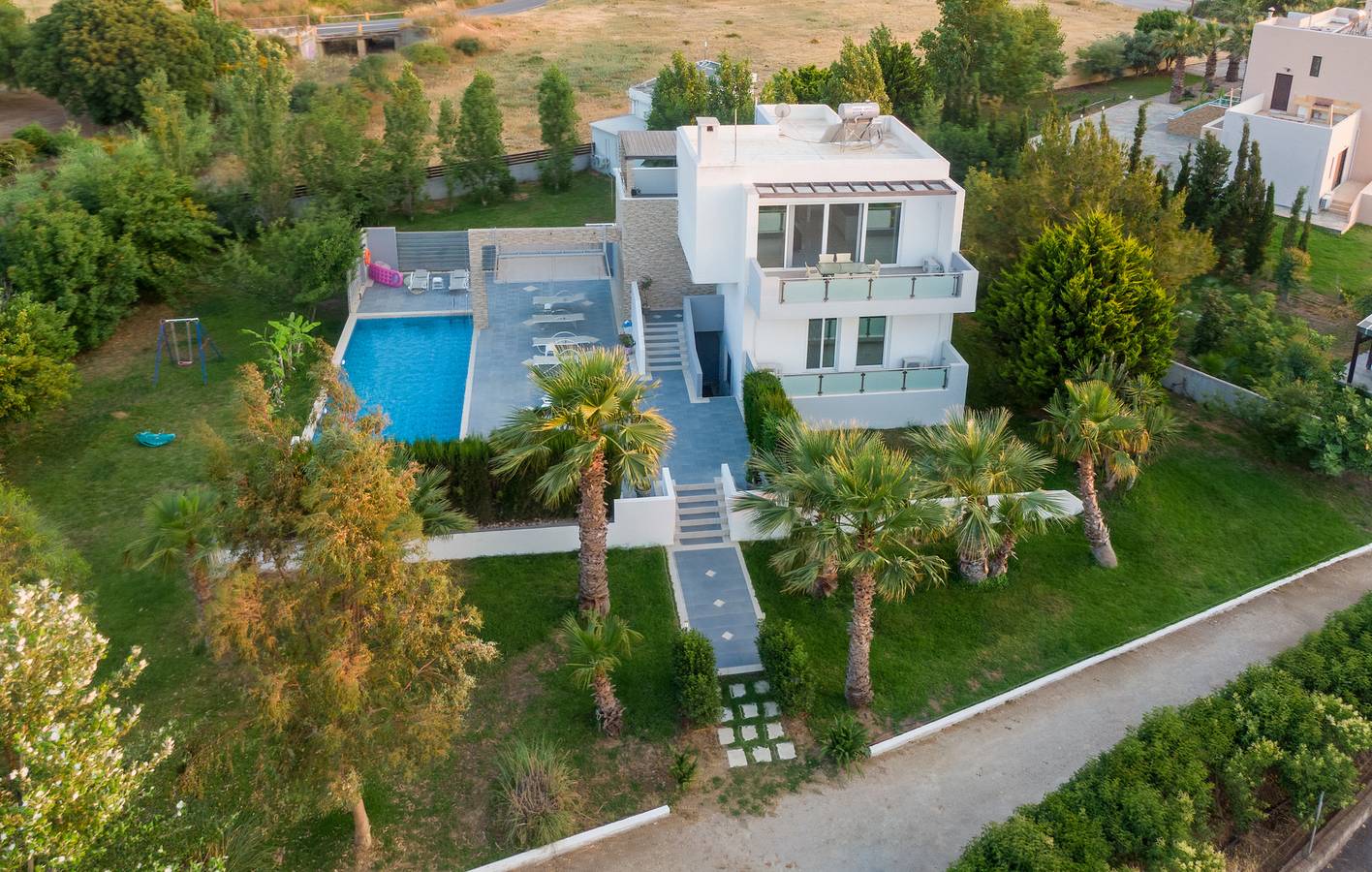 Xenos Villa 1 mit privatem Pool in der Nähe des Meeres in Tigaki, Kos