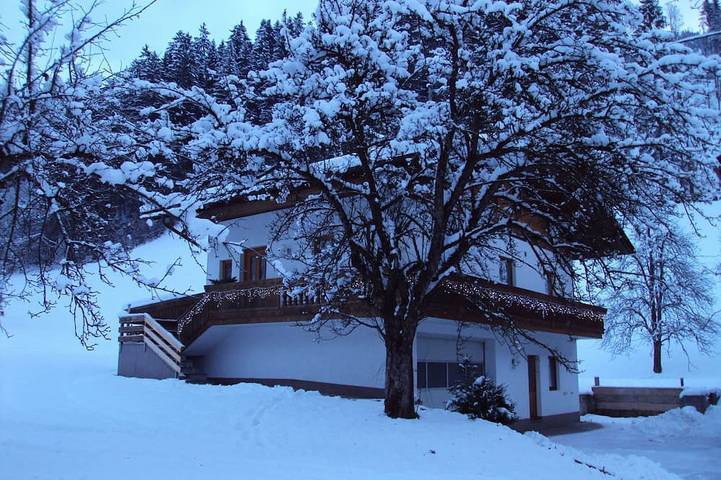 Bauernhof für 7 Personen, mit Balkon und Garten