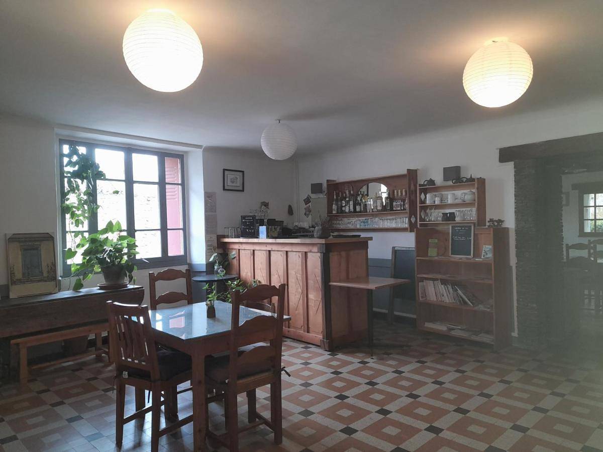 Auberge du prieure in Saint-André-de-Rosans, Région de Gap