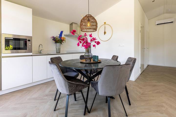 Villa für 6 Personen, mit Seeblick und Garten sowie Terrasse und Sauna in den Niederlande - 3